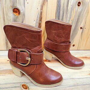 Hailey Fansio Buckle Booties NWOT!